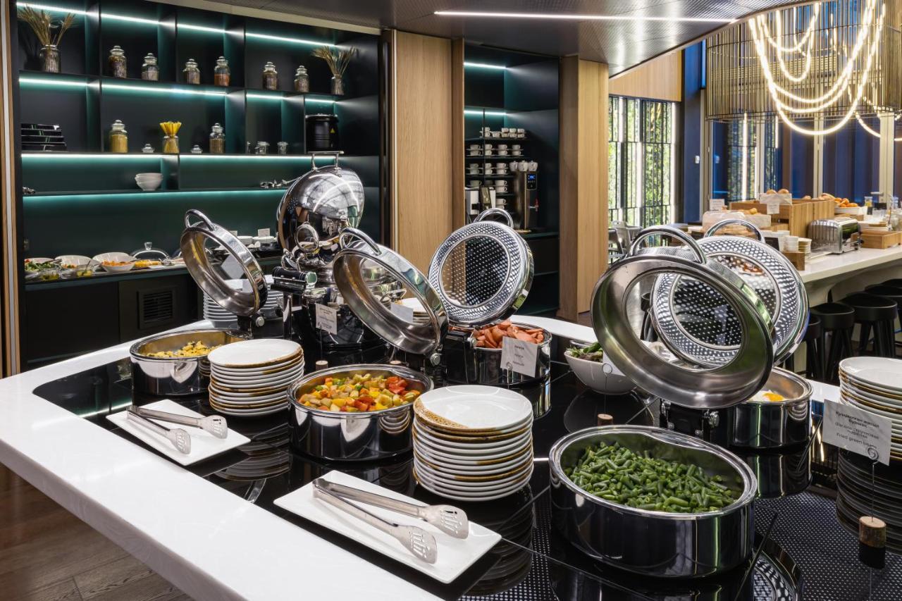 Novotel Living Almaty Jetisu 외부 사진
