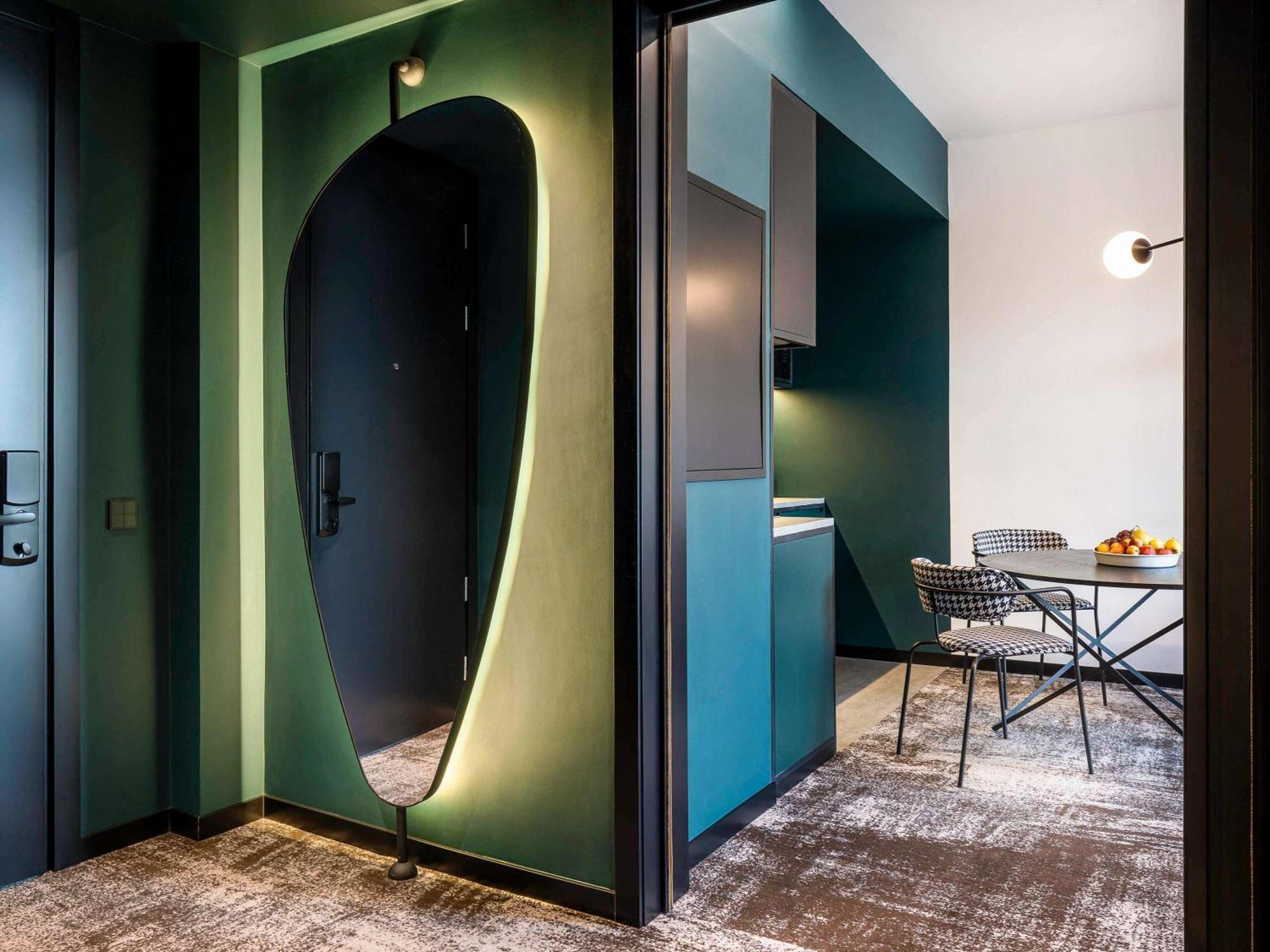 Novotel Living Almaty Jetisu 외부 사진